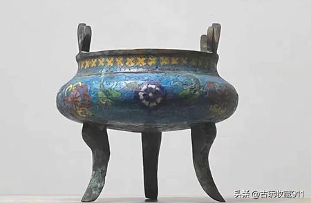 景泰蓝香炉：一种独特的东方艺术形式