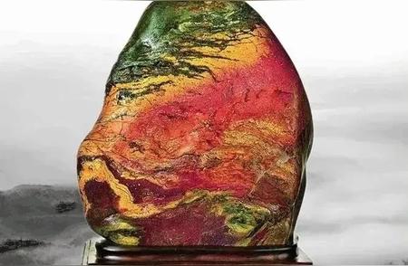 全球奇石精选：74款自然雕琢的艺术品