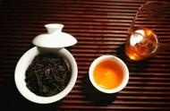 武夷大红袍：为何被誉为“茶中之王”？
