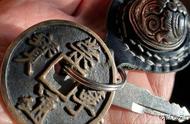 探索古币爱好者的独特习惯：是否会随身佩戴古币？