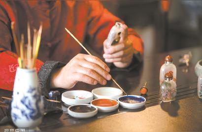 探寻鼻烟壶中的中华优秀传统文化