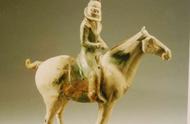探索甘肃宝藏：三彩胡人骑马俑的历史与魅力