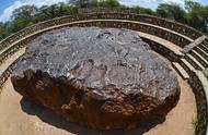 60吨的巨大陨石：80000年的地球秘密，价值超过6000亿