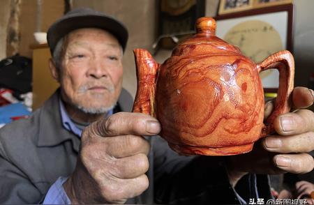 香椿木茶壶：一段跨越时空的传奇