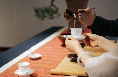 揭秘好茶的秘密：如何辨别茶叶品质？