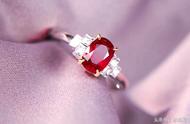 泰勒彩宝的红宝石戒指：日常佩戴的优雅选择