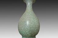 宋官窑玉壶春瓶：瓷器中的珍品
