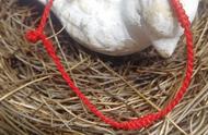 红绳手链DIY教程：3分钟快速编织时尚手链
