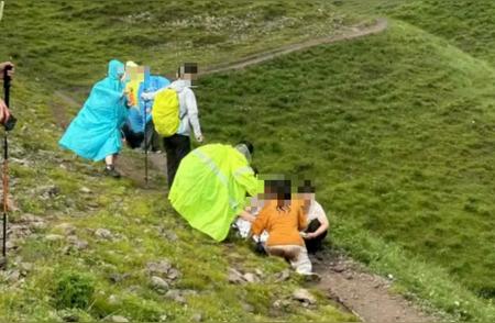 痛心！户外探险惊魂，驴友遭雷击身陷悲剧