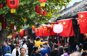 国庆旅游遭遇大新闻，还敢出门吗？