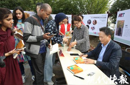 《包浆》：徐风新作在国际陶艺活动中引领中华紫砂文化热潮