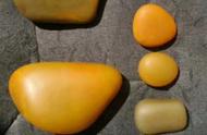 揭秘龙陵黄龙玉：收藏级精品与缅甸黄龙玉的对比
