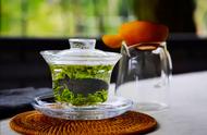 绿茶保存十年后还能喝吗？揭秘绿茶的最佳饮用期限