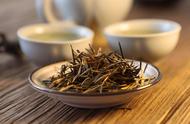 医生告诉你：家里存放多年的红茶、绿茶、普洱茶还能喝吗？