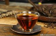 普洱茶全解析：生普与熟普的显著差异及12款茶品一览