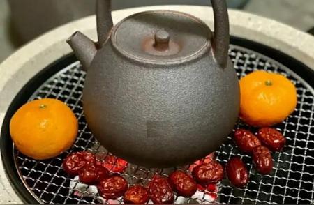围炉煮茶：警惕潜在的中毒风险！