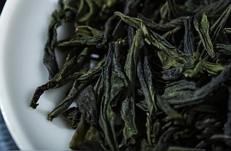 六安瓜片：揭秘如何制成口感独特的茶界绿宝石