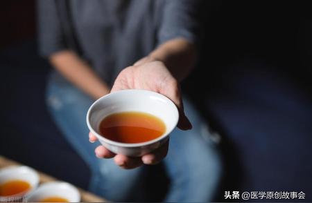 茶叶消费警报：北大最新研究指出每日摄入超过4克可能提升癌症几率