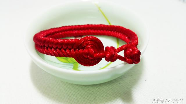 手工红绳编织，赵丽颖同款手链编法图解